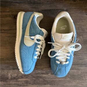 Nike Cortez SE "Denim" Size 5